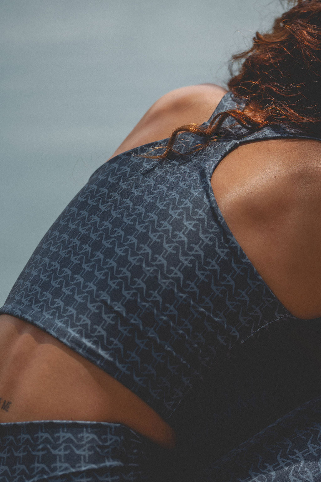 Trikonasana Blue High Set with Top Y