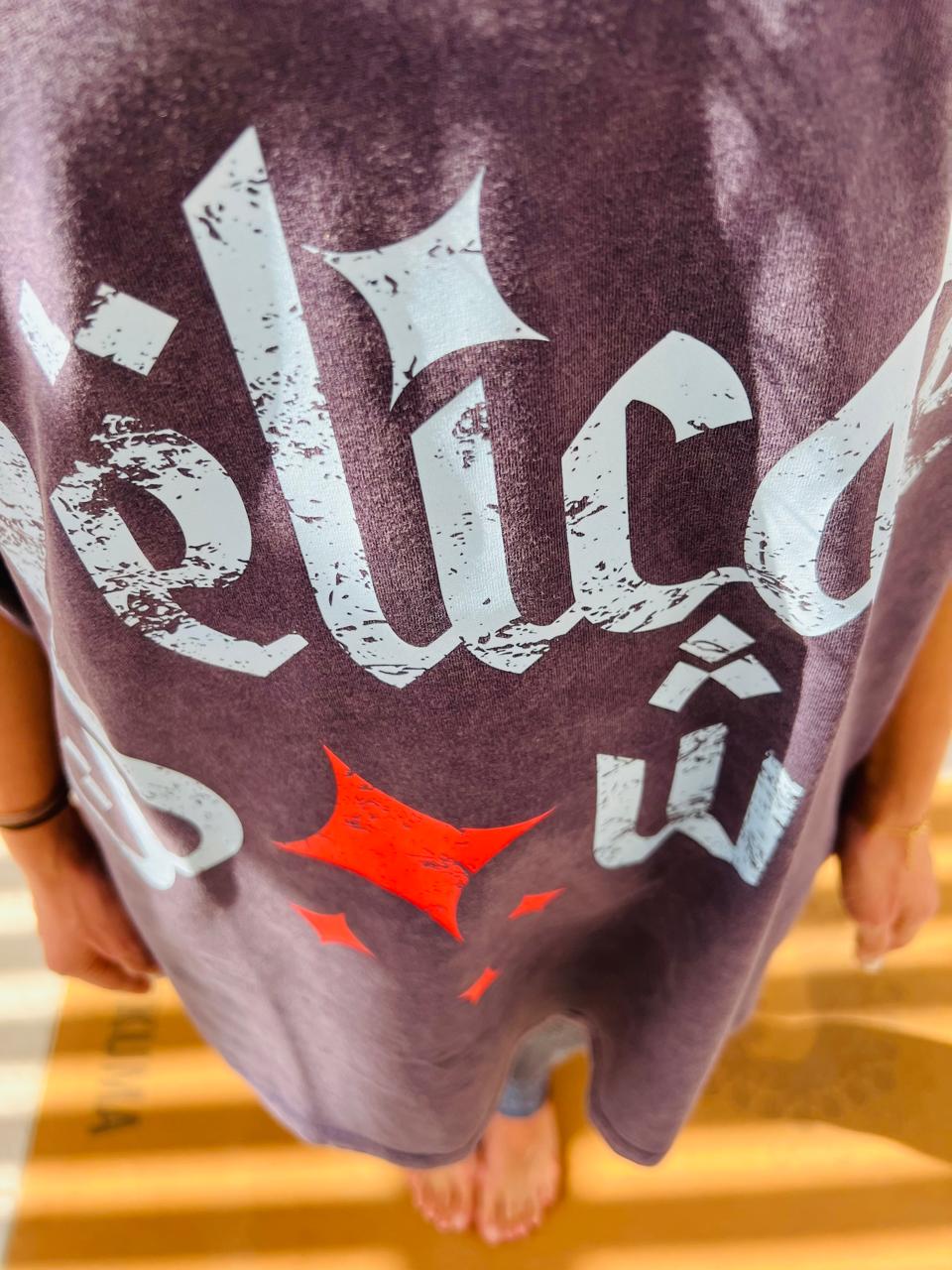 Delicate Power Coverup Sleeveless T-shirt