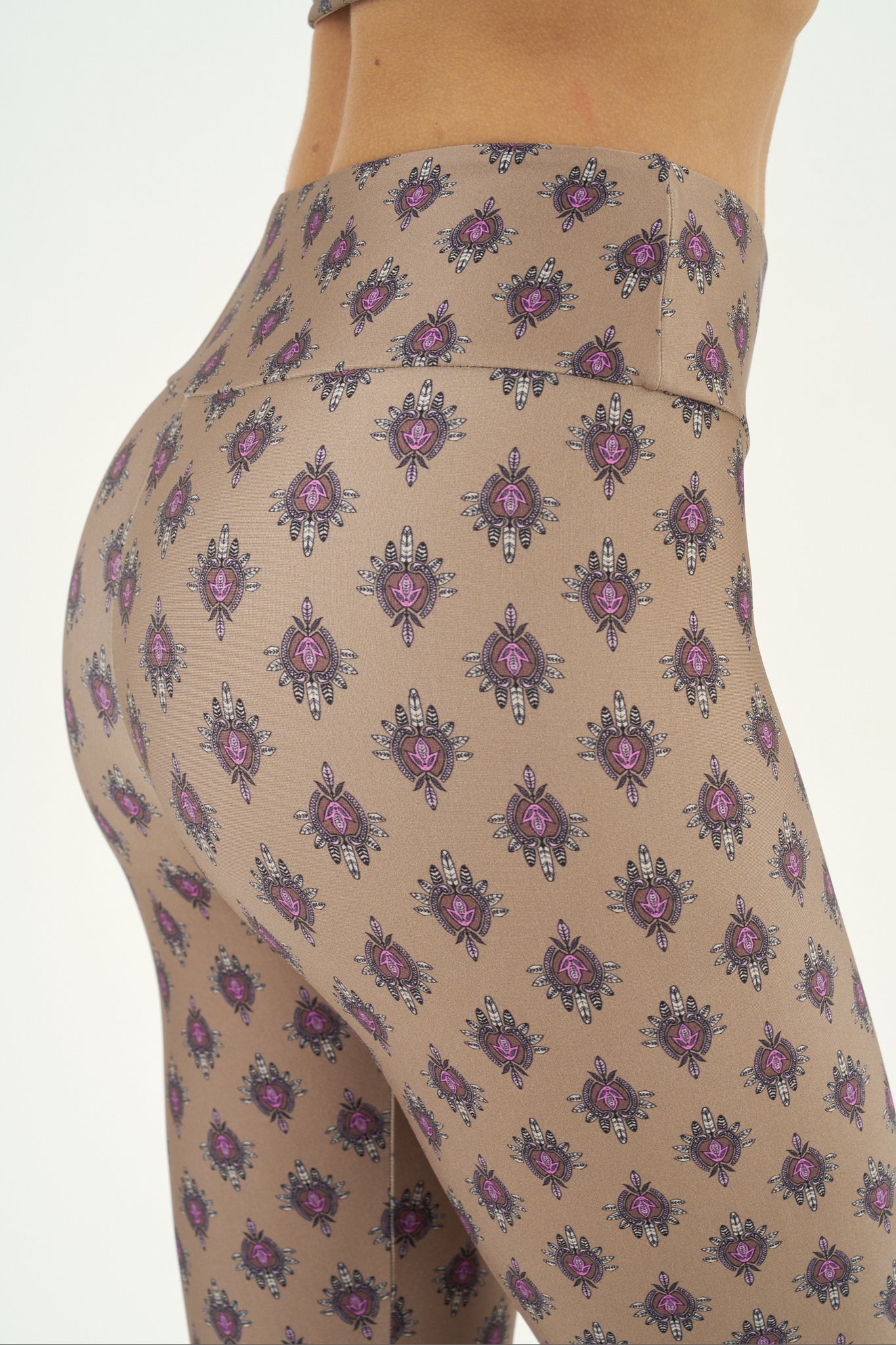 Ancestral Desert Slim Set - Top Y